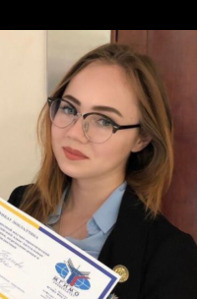 Полина Кузнецова